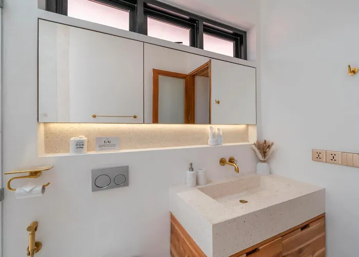 Finity B - Brand New Romantic 1br With Pool In Villa *
