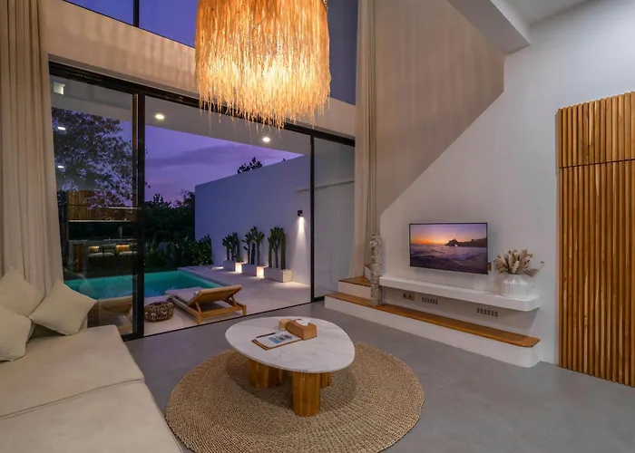 Finity B - Brand New Romantic 1br With Pool In Canggu